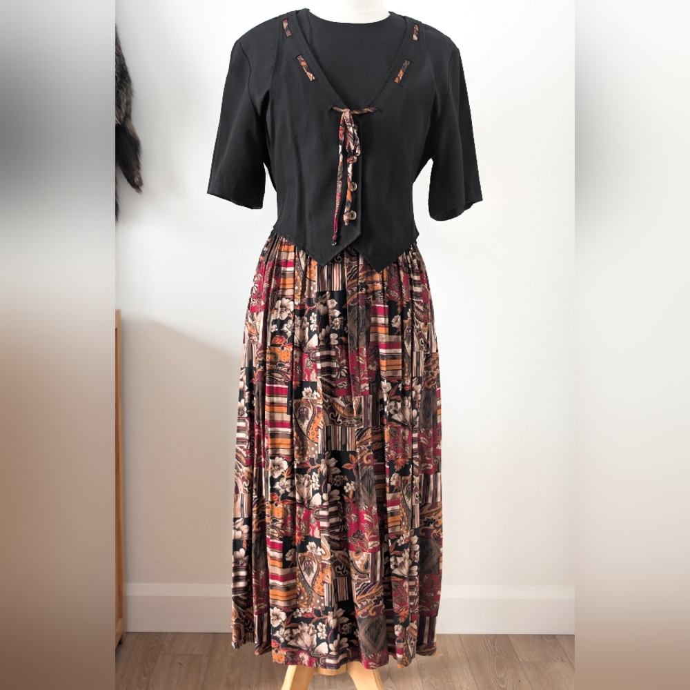 MADE IN QUEBEC - David Bradley Fashion 90s vintage dress M/L whimsy cottagecore